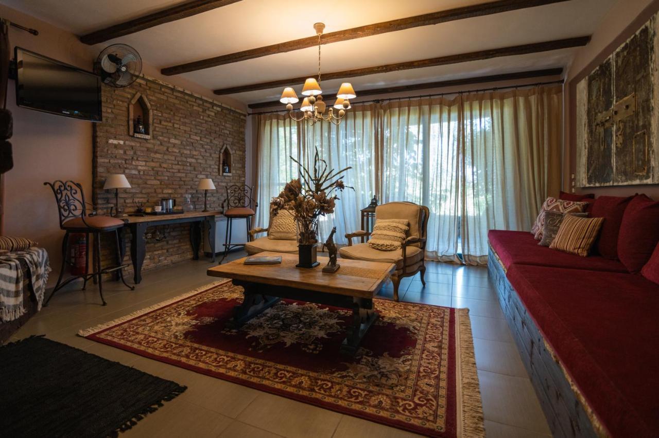 Vathyskia Guesthouse Kato Sinikia Trikalon Esterno foto