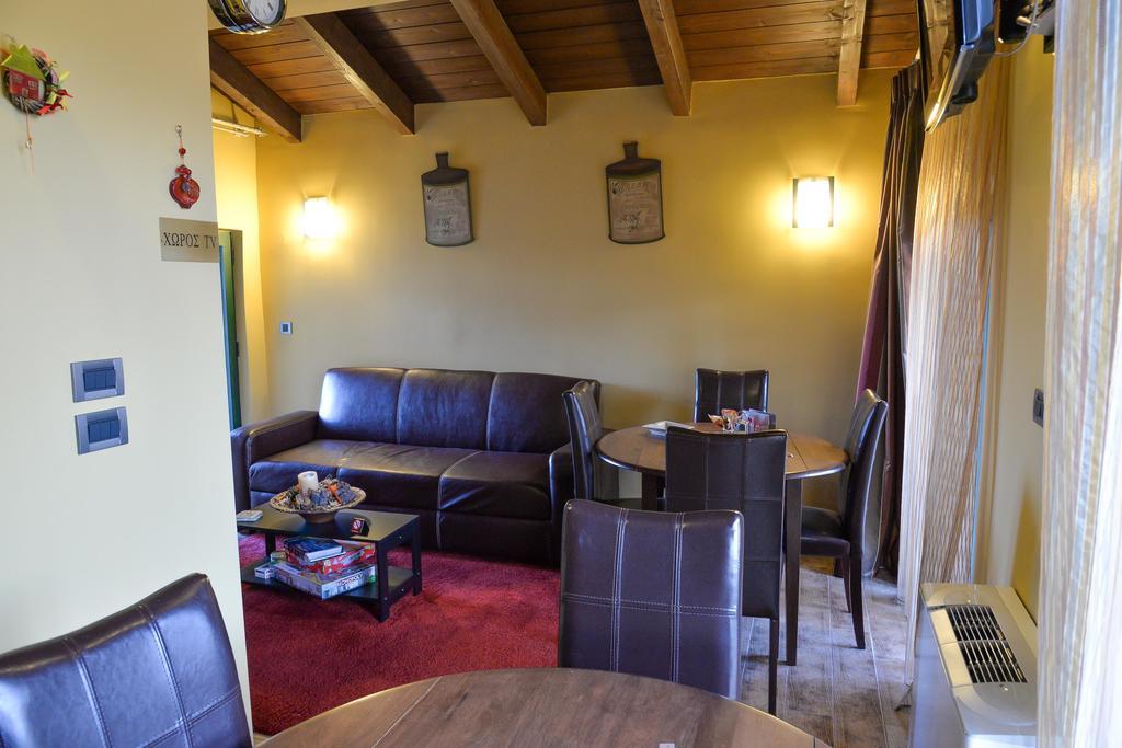 Vathyskia Guesthouse Kato Sinikia Trikalon Esterno foto